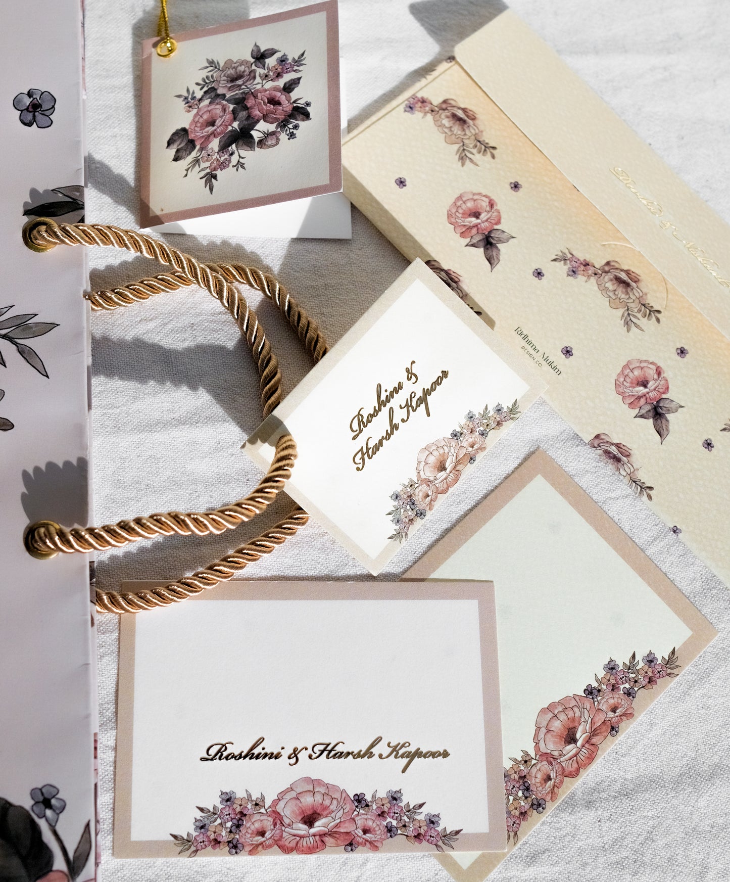 Victorian Chardonnay Personalized Gift Set